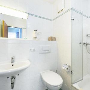 Dreibettzimmer